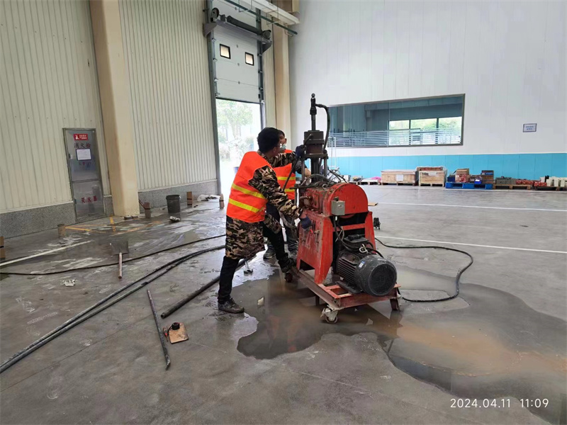 义马厂房地面下沉塌陷注浆加固施工